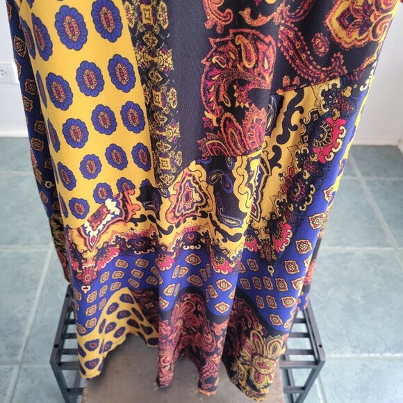 Ivy City Co Nova Patchwork Blue, Yellow, & Red Paisley print (Size S/M) - Picture 7 of 15